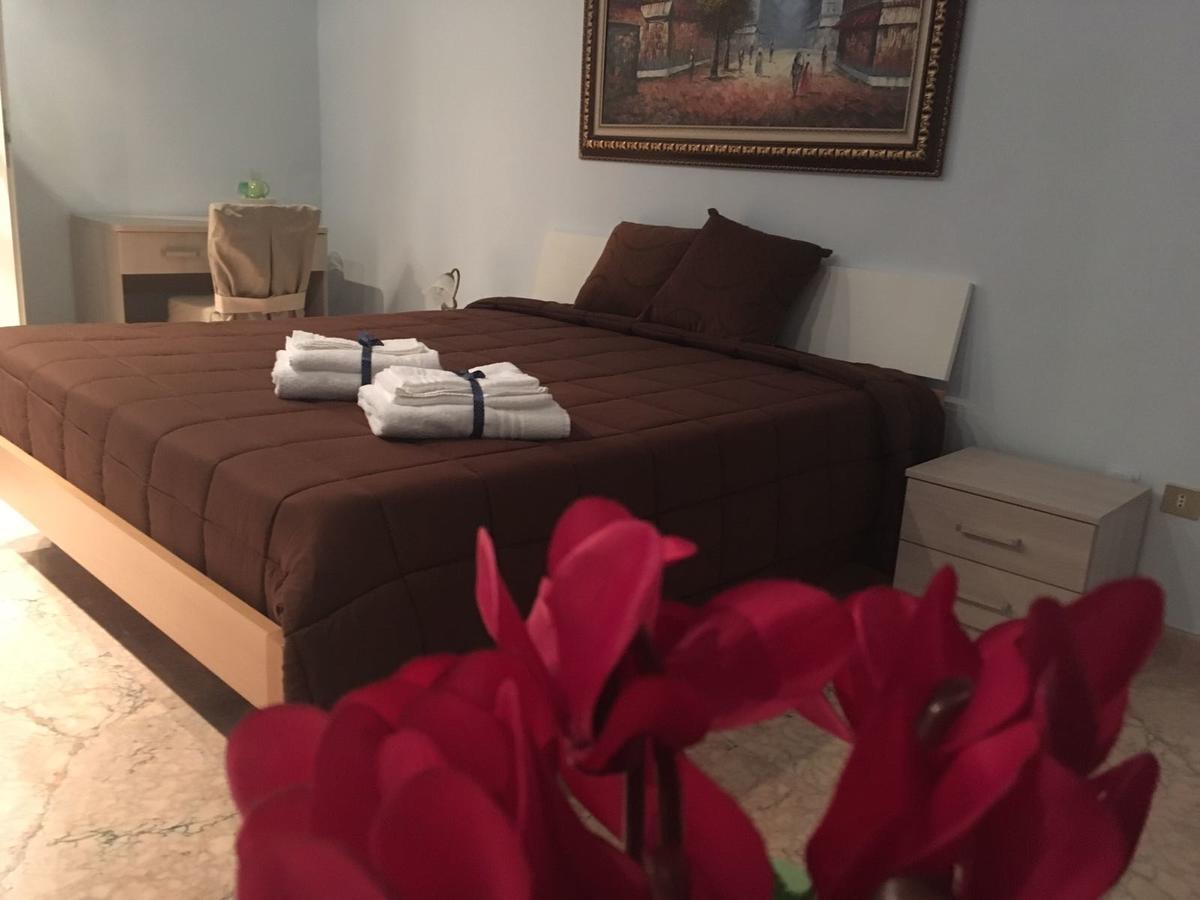Do Re Mi Bb Bed & Breakfast Трани Екстериор снимка